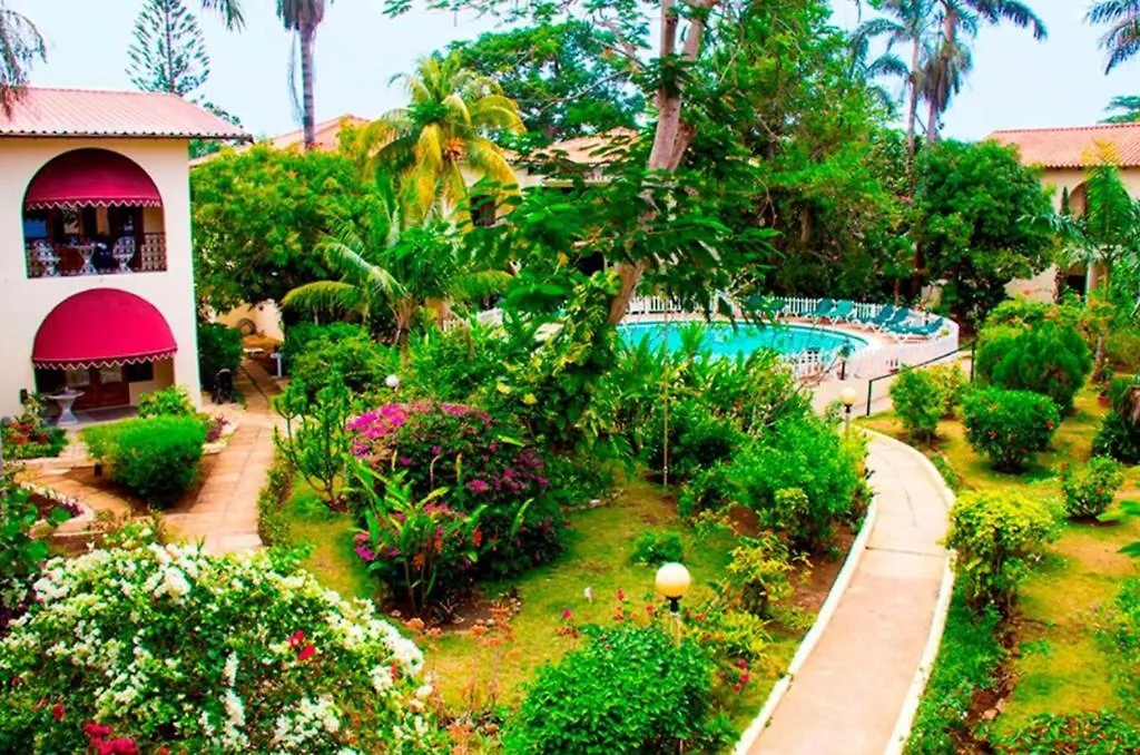Negril Place 4-Star Resort With Pool Camp- Beach Access Appartement